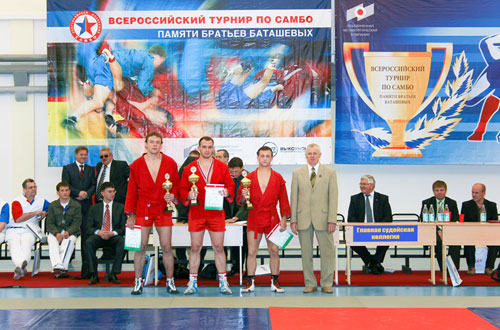 В Выксе прошел пятый Всероссийский турнир по самбо памяти братьев Баташевых