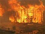 3 человека погибли в результате пожара в поселке Ближне-Песочное