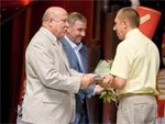 В честь Дня металлурга работники ВМЗ получили почетные награды
