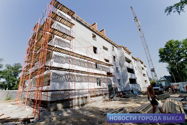 Глава администрации города Выкса посетил строительную площадку жилого дома по ул. С. Битковой