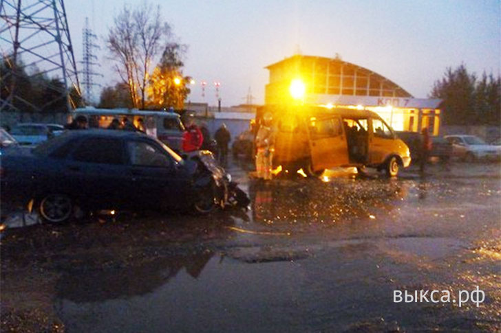 Виновником аварии в Выксе, где пострадали 7 человек, считают водителя Газели
