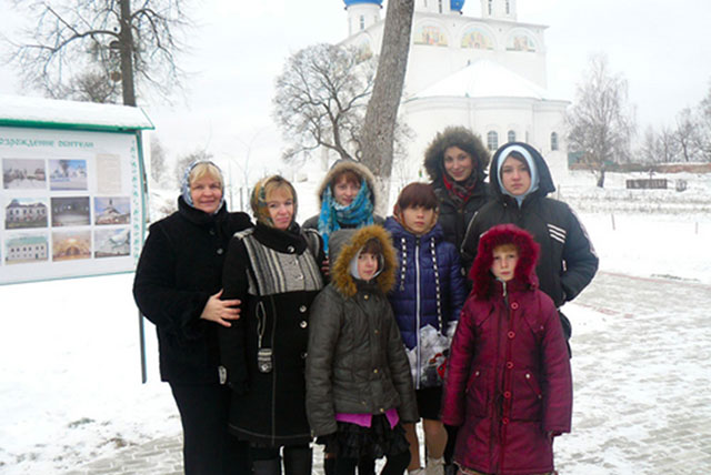 Воспитанники выксунского центра «Пеликан» посетили Свято-Успенский мужской монастырь