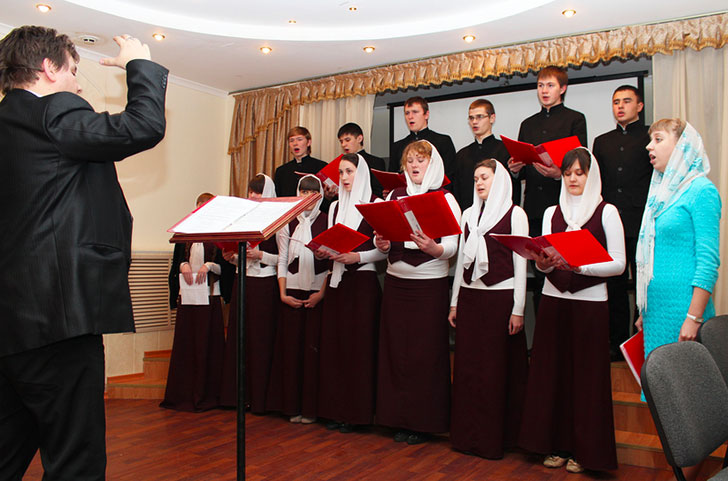 В Выксунском православном духовном училище состоялся музыкально-литературный вечер