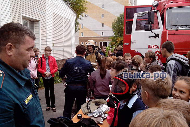 В Выксе прошла выставка пожарной и спасательной техники