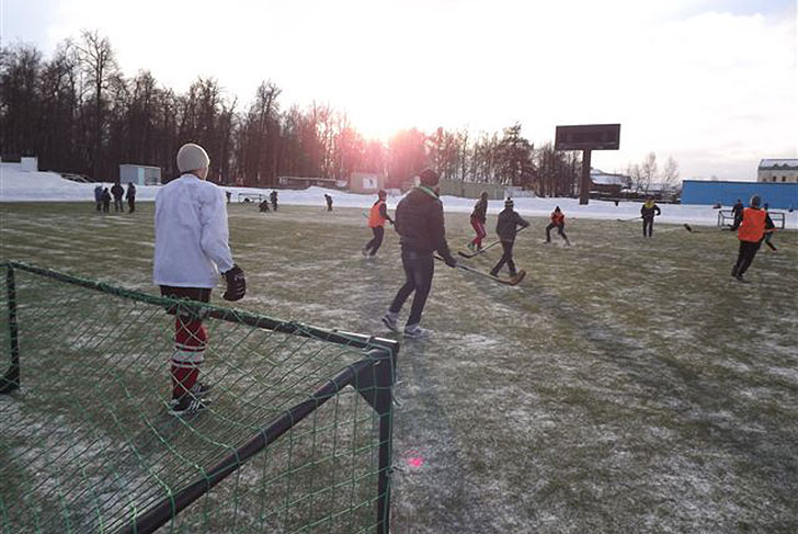 В Выксе прошли соревнования по хоккею с мячом среди дворовых команд