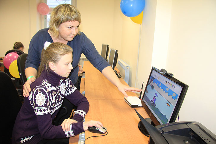 В Выксе открыли компьютерный класс для детей-инвалидов
