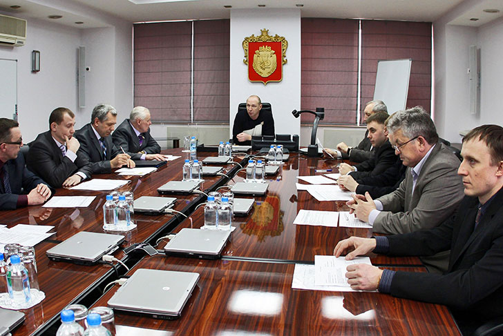 Управляющий директор ВМЗ провел встречу с депутатами