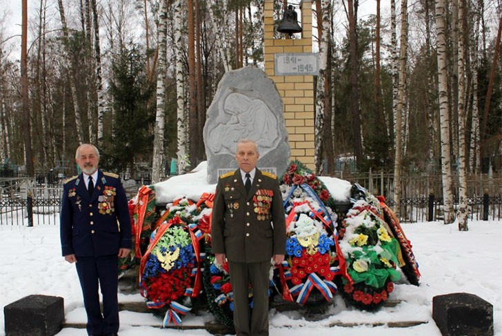 Выксунские ветераны почтили память погибших в войне солдат