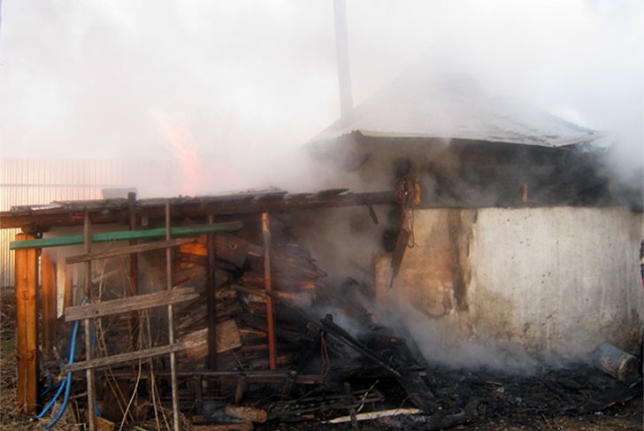 Баня сгорела в селе Борковка