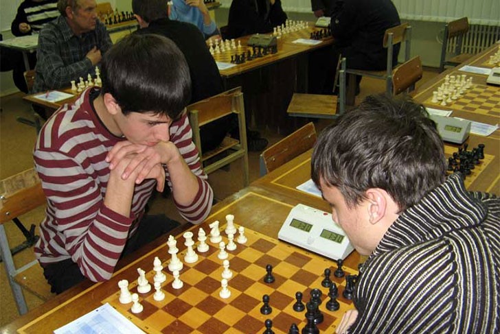 ВМЗ отдал комнату в ДК выксунским шахматистам