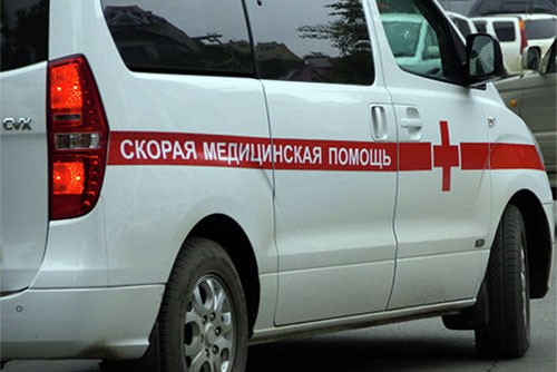 На улице Белякова пьяный водитель «Форда» протаранил внедорожник