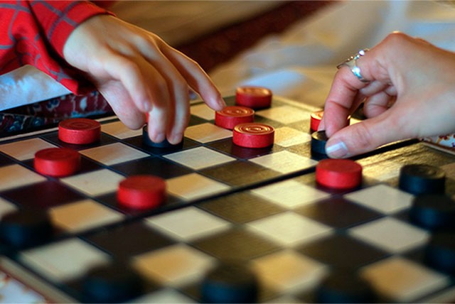 Выксунский клуб любителей шашек проводит конкурс