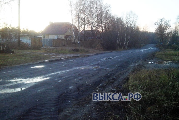 На улице Кутузова ремонтируют дорогу