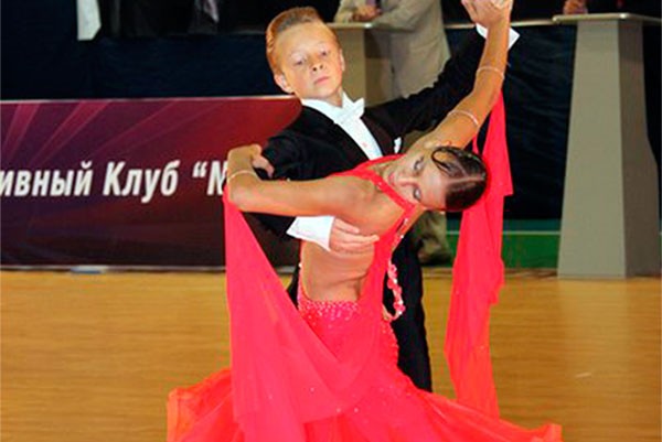 6 медалей завоевали выксунские танцоры на Первенстве в Саранске