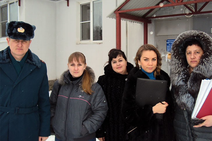 12 семей в поселке Досчатое навестил социальный патруль