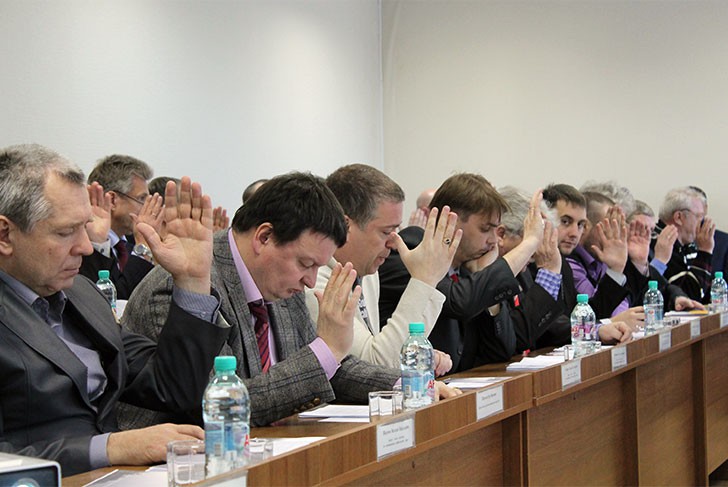Депутаты утвердили внесение изменений в Устав, касающихся численного состава Совета депутатов