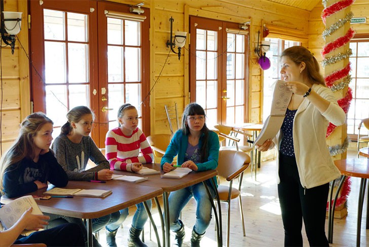 Выксунские школьники изучают английский язык вместе с проектом English Land