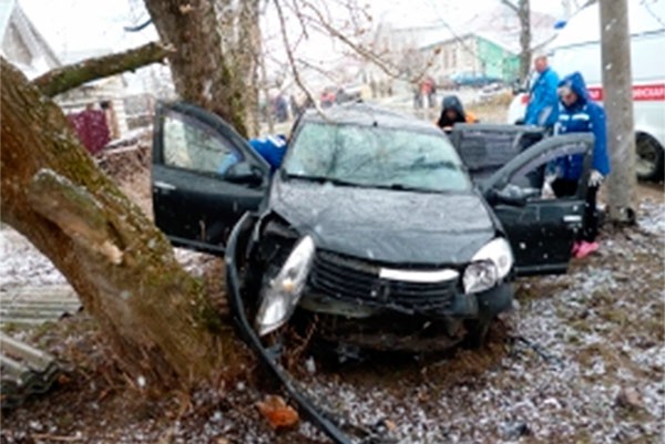 В ДТП на улице Тюрина по вине пьяного водителя иномарки погиб пассажир
