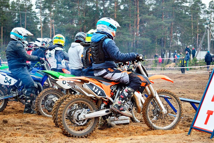 Выксунские мотогонщики приняли участие в первом этапе областного Чемпионата