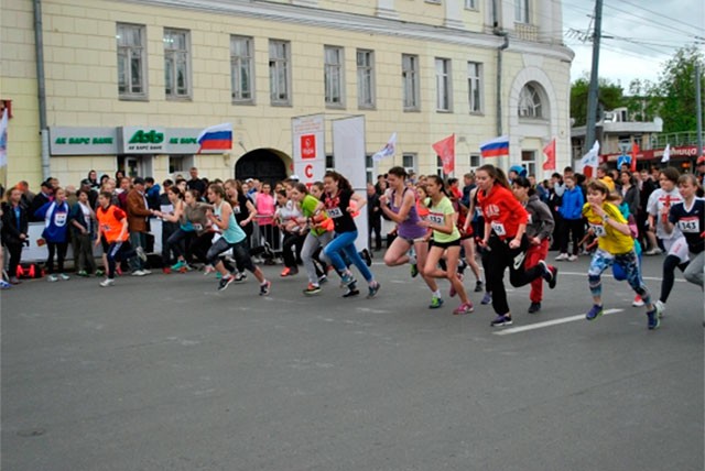 Выксунцы приняли участие в легкоатлетическом забеге