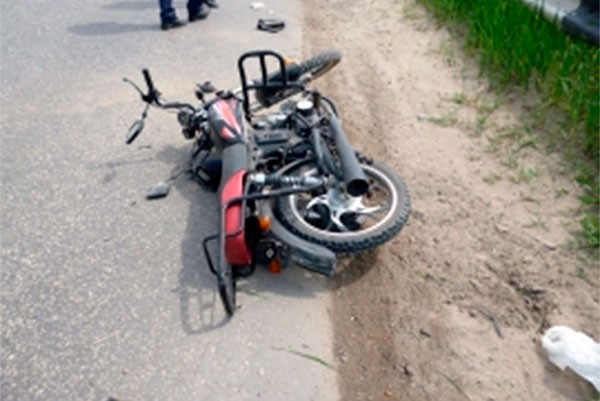 35-летний водитель мотороллера насмерть разбился на улице Красные Зори