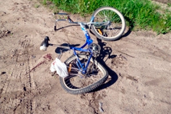 Водитель «десятки» сбил велосипедиста в деревне Проволочная