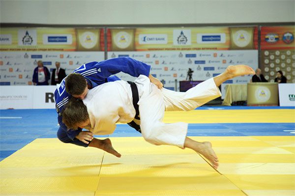 Выксунец Андрей Ходнев взял «золото» на Чемпионате России по дзюдо среди ветеранов