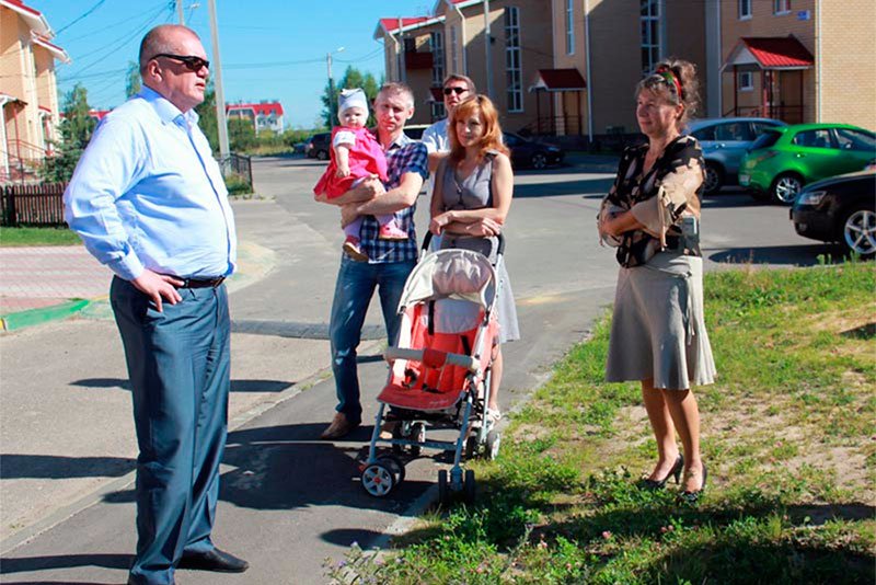 Владимир Кочетков встретился с жителями м-на Молодежный-2