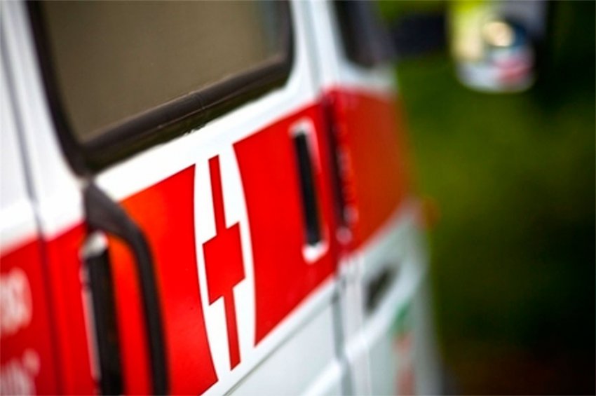 Две пассажирки иномарки пострадали в ДТП на улице Челюскина