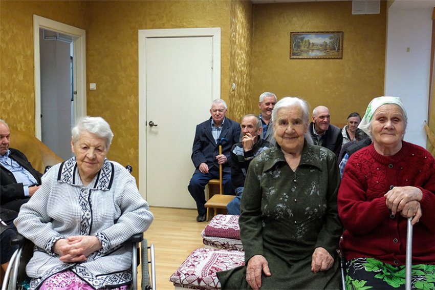 Нижегородские волонтеры посетили проживающих Дома престарелых