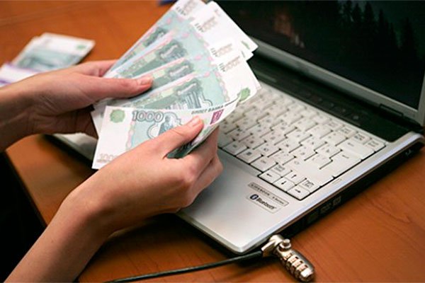 6000 рублей украли у выксунца через интернет