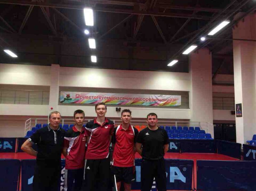 Выксунские теннисисты приняли участие в соревнованиях в Казани