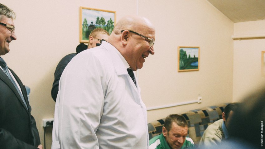 Губернатор Валерий Шанцев посетил выксунский Дом-интернат для престарелых и инвалидов