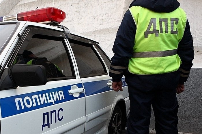 Выксунец заплатит шесть тысяч рублей оскорбленным полицейским