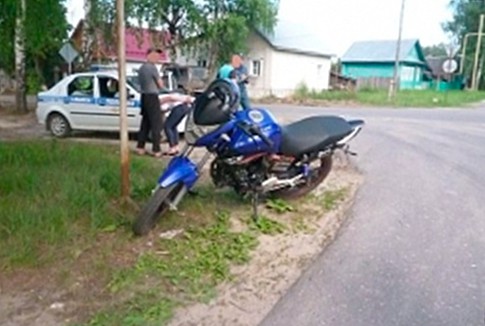 16-летний выксунец на мотоцикле врезался в УАЗ