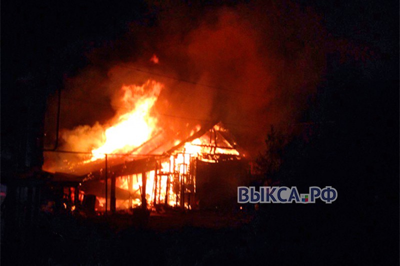 На пожаре в Мотмосе погиб пенсионер