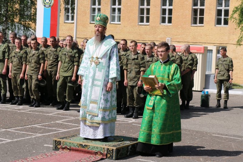 Епископ Варнава посетил учебный центр ракетных войск