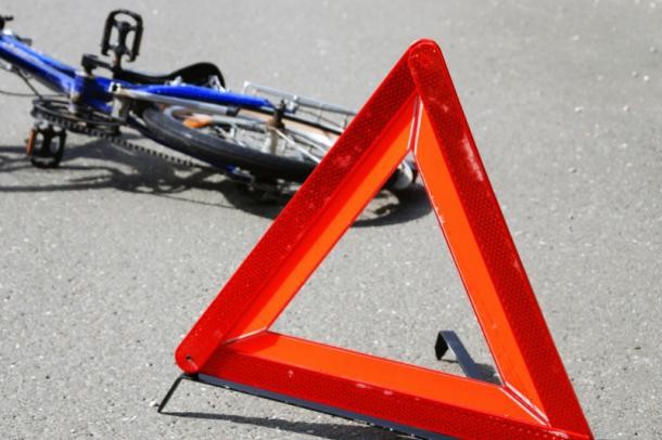 Водитель «Mitsubishi» сбил велосипедистку