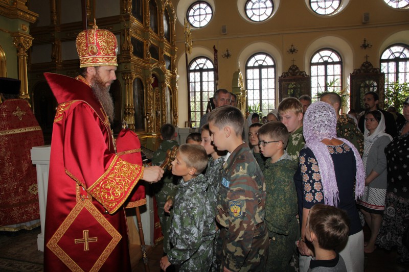 Епископ Варнава благословил Православных витязей на военные сборы