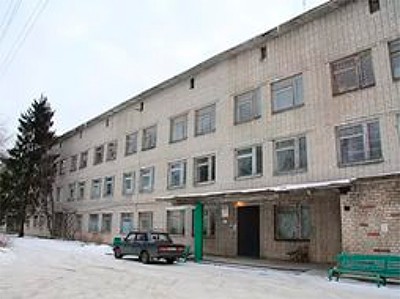ЦРБ оштрафовали за ветхий фасад больницы в Шиморском