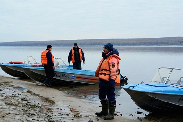 Найдено тело провалившегося под лед рыбака