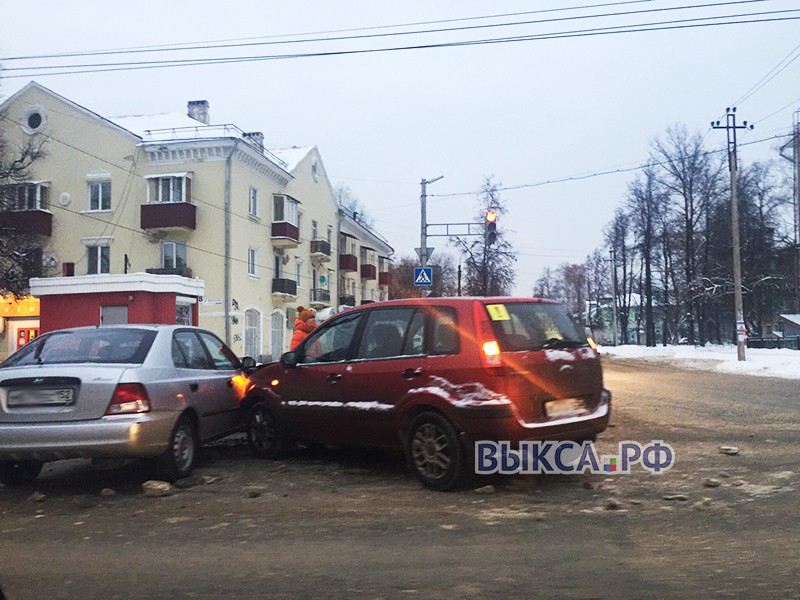 ДТП на перекрестке Красные Зори – Белякова