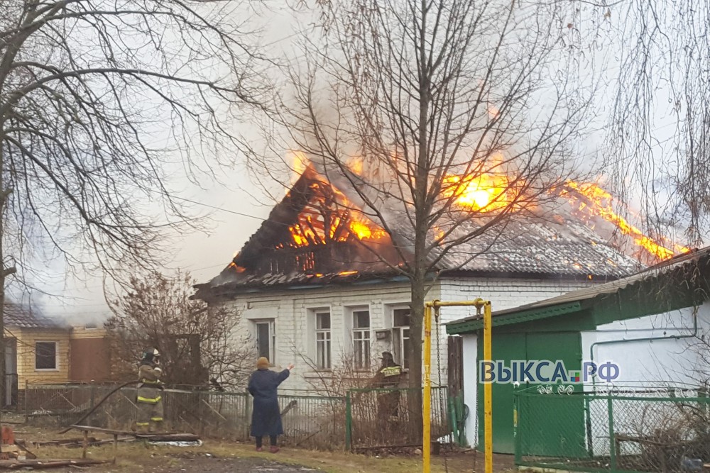 В Выксе сгорел жилой дом