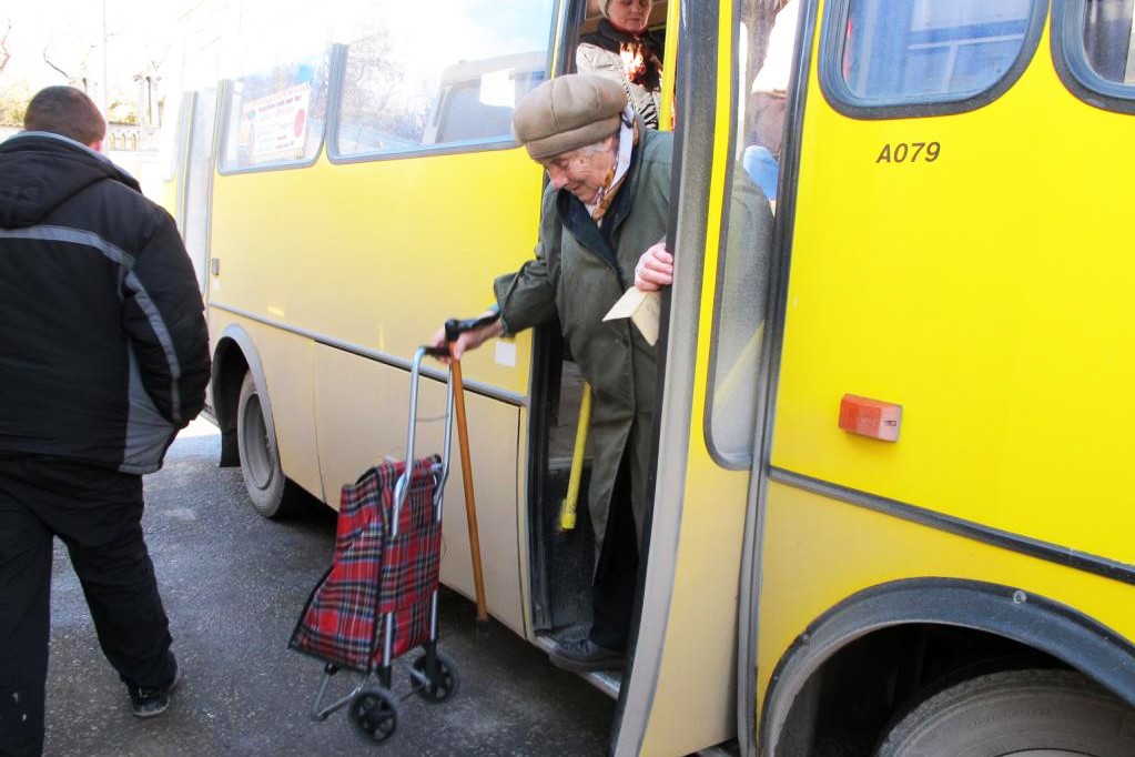 9 мая пенсионеры смогут бесплатно ездить на общественном транспорте