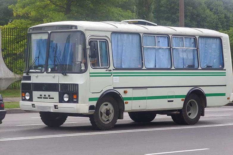Пятнадцать водителей автобусов оштрафовали в ходе рейда