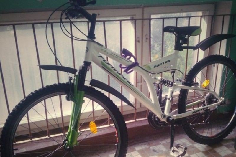 Из общежития украли велосипед