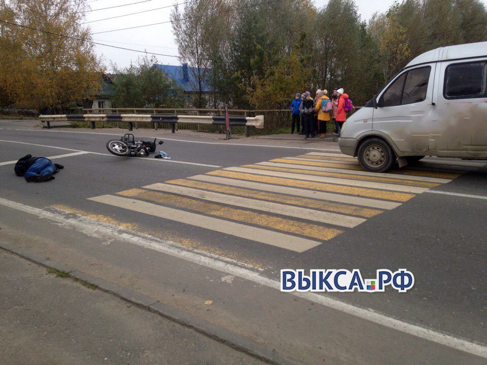 В Мотмосе пьяный мотоциклист врезался в «Газель»
