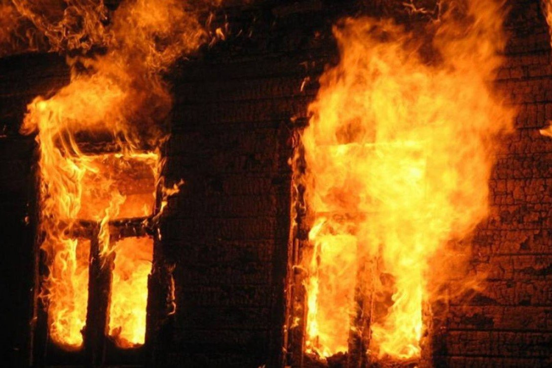 В Пристанском горел жилой дом