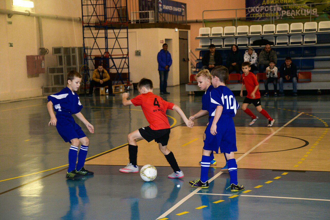 Первенство по мини-футболу среди детско-юношеских команд