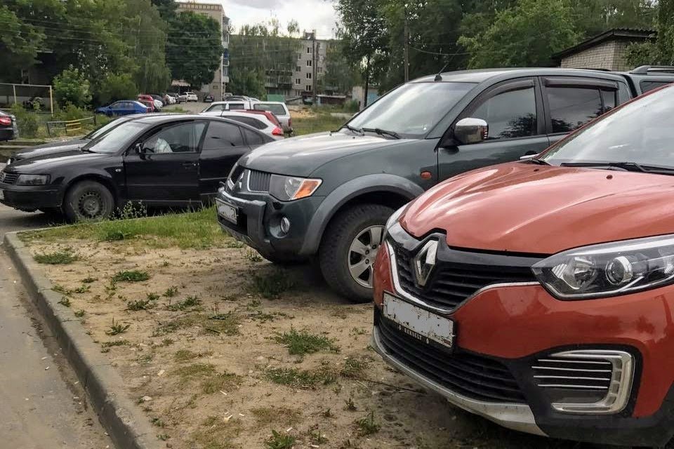 Администрация пригрозила штрафом нарушителям правил парковки